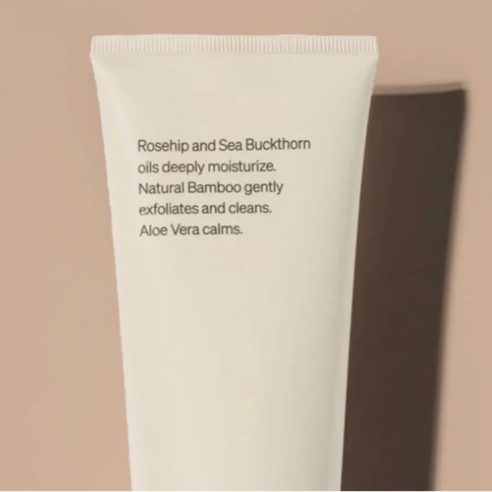 Loved 01 by John Legend Exfoliating Cleanser